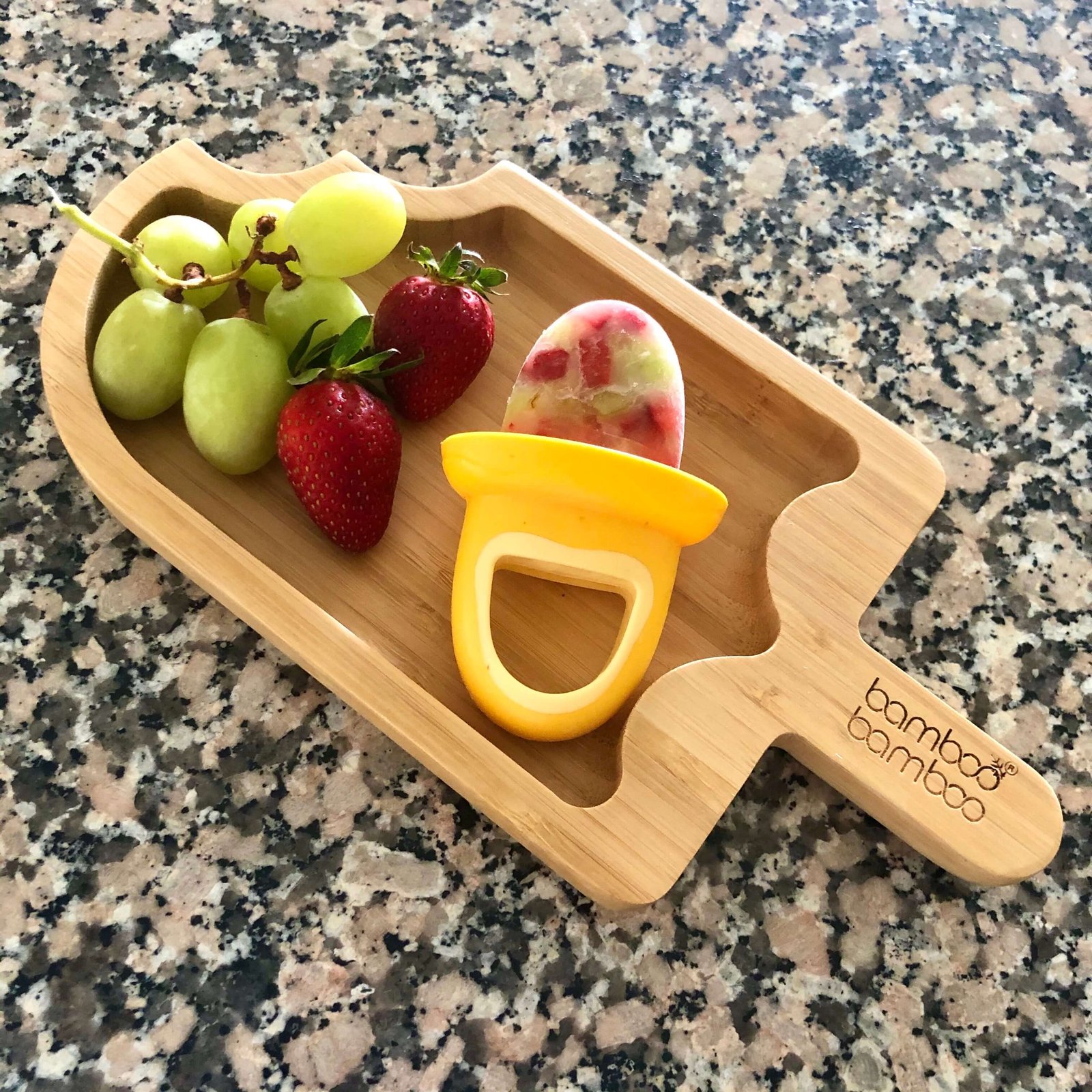 Paleta de Fresa y Uva