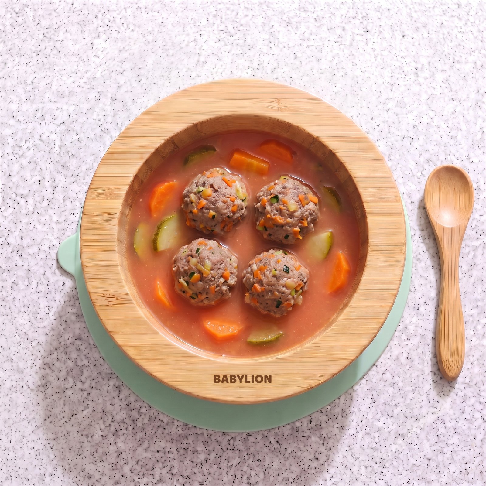 Albóndigas de res en caldillo