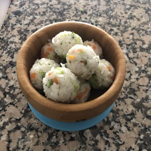 Bolitas de arroz con verduras