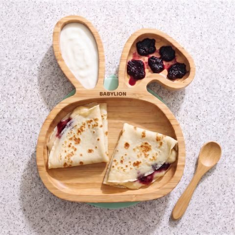 Crepas de plátano y mora azul