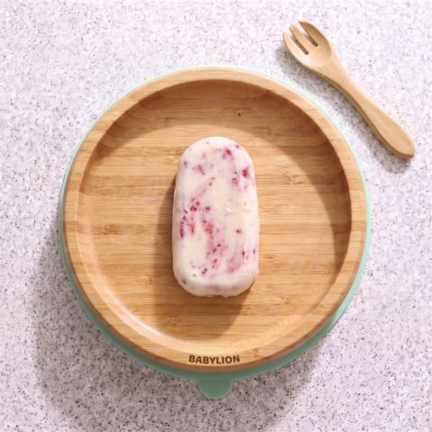 Paleta de yogur con frambuesa