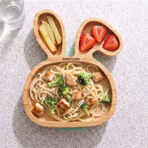 Pasta con pollo y brócoli