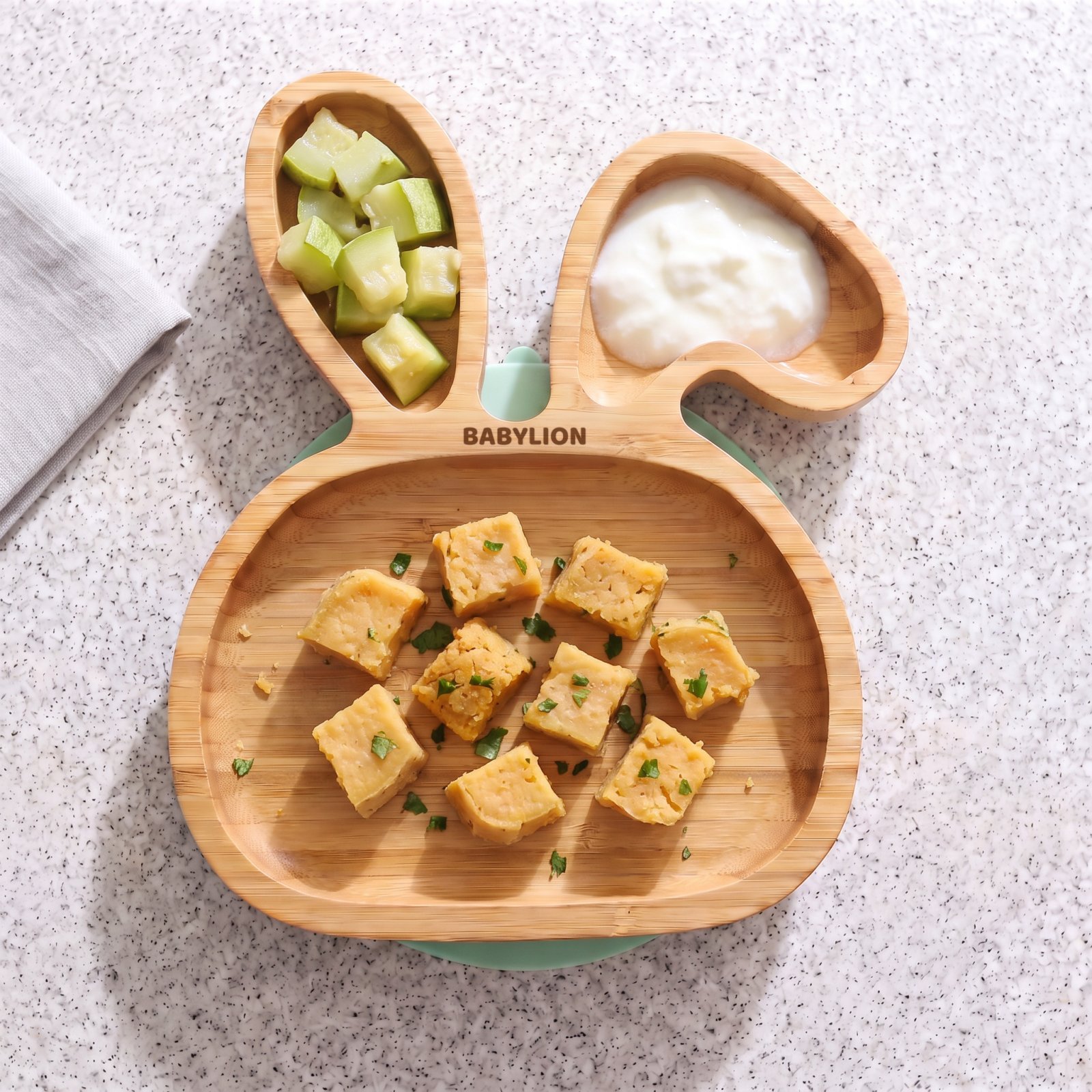Croquetas suaves de camote con yogur